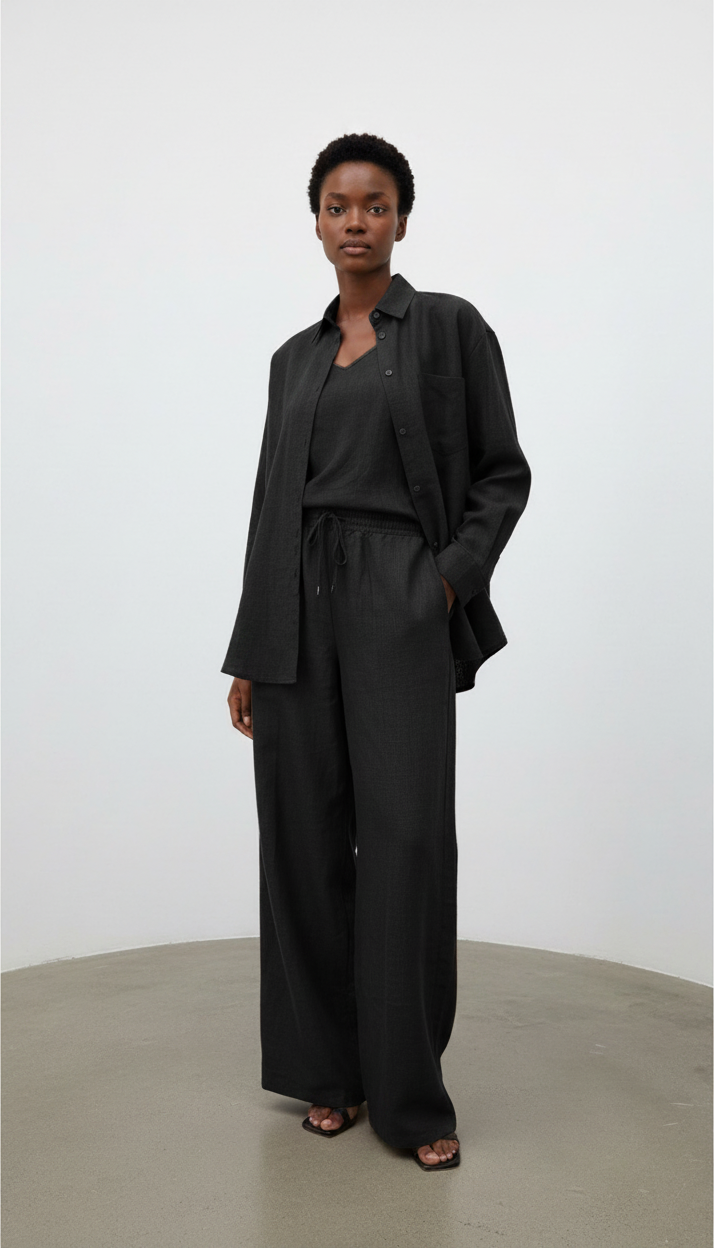 Kyli Linen Two Piece Set - Model view